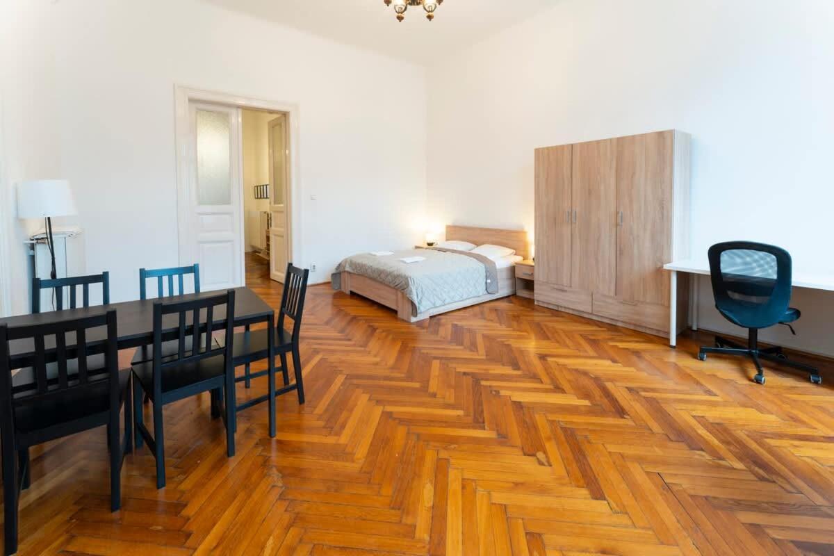 Ferenc Haven Apartment